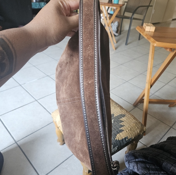 Coach 9220 Suede Ergo Hobo - Picture 8 of 10